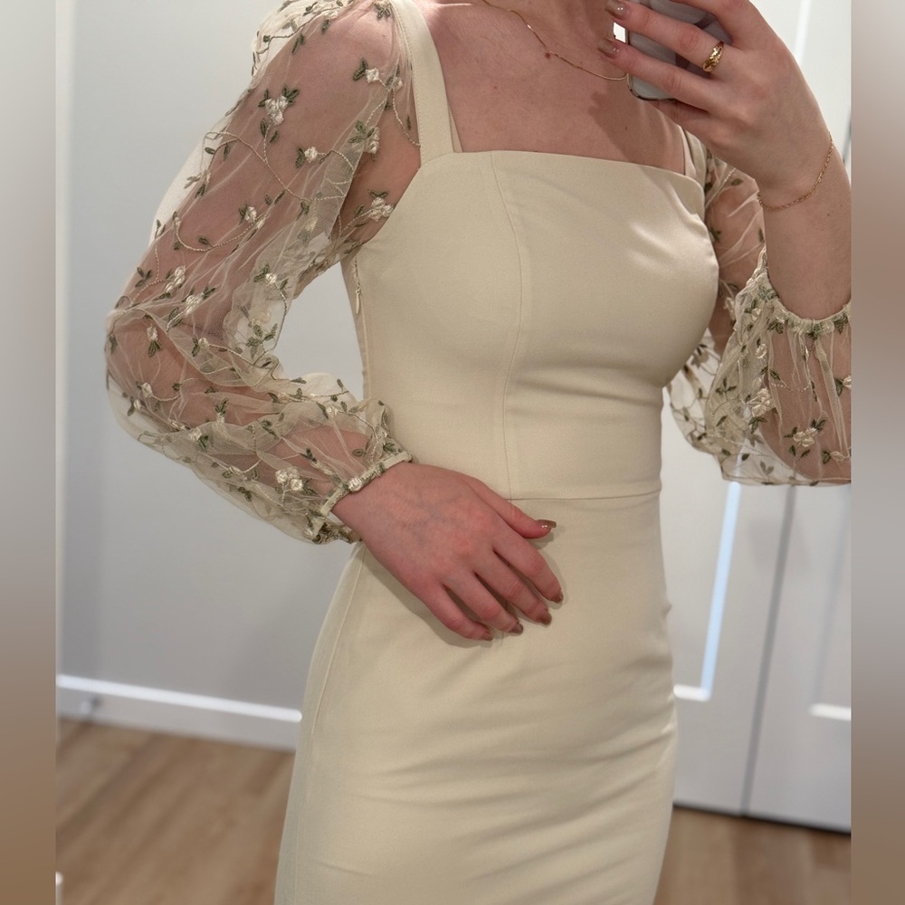 🔥Lichi Cream Sheath Midi Dress with Puff Sleeves in Perfect condition 🔥 - Picture 5 of 13
